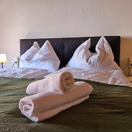 Zeitlose Altbauwohnung Am * Bregencja