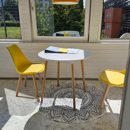 Apartment Zeitlose Altbauwohnung Am