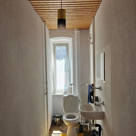 Apartament Zeitlose Altbauwohnung Am *