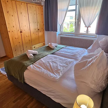 Zeitlose Altbauwohnung Am By Stadtlandnest דירה ברגנץ