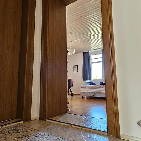 Zeitlose Altbauwohnung Am By Stadtlandnest * ברגנץ
