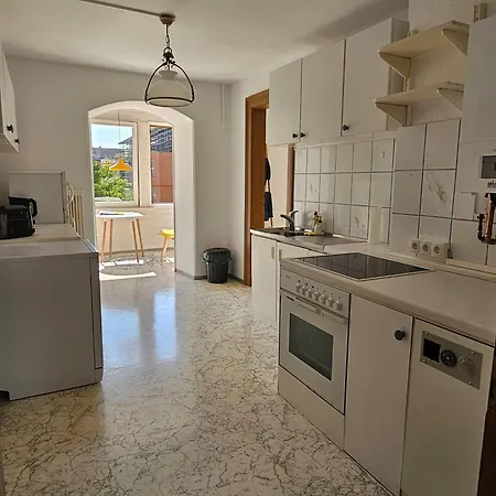 Lejlighed Zeitlose Altbauwohnung Am *